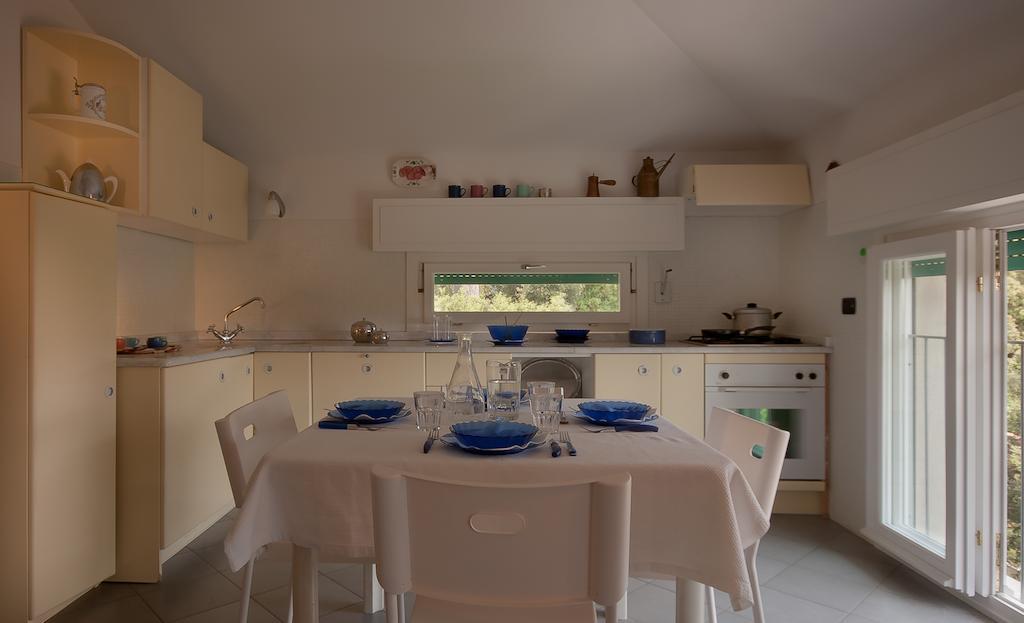 Maestrale 2 Apartment Marina di Pietrasanta Ruang foto
